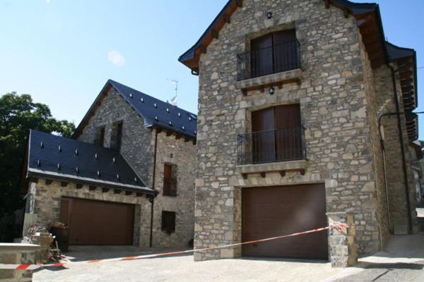 Hostal Rural Casa Parda Tramacastilla de Tena Ngoại thất bức ảnh