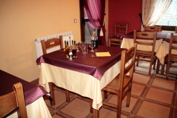 Hostal Rural Casa Parda Tramacastilla de Tena Ngoại thất bức ảnh